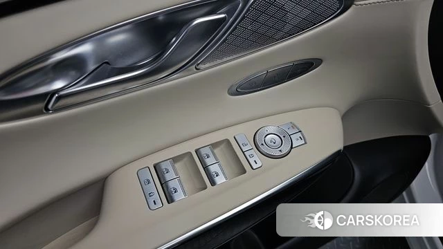 Genesis GV70 id 4997280 из Кореи 9