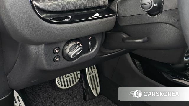 Mini Cooper Clubman id 4943154 из Кореи 9