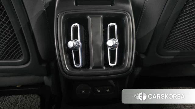 Polestar Polestar 2 id 4996957 из Кореи 9