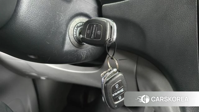 Hyundai The New Grand Starex id 4708516 из Кореи 9
