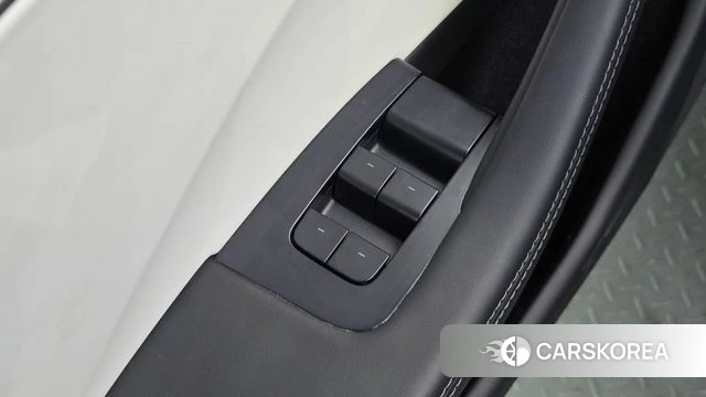 Tesla Model 3 id 4950361 из Кореи 9