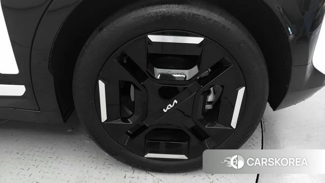 Kia EV3 id 4957619 из Кореи 9