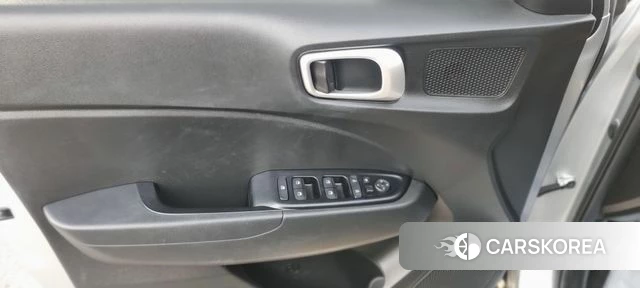 Hyundai Venue id 5029019 из Кореи 9