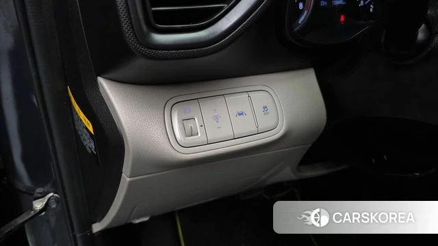Hyundai Venue id 5018409 из Кореи 9