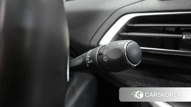 Peugeot 5008 second generation id 5024166 из Кореи 9