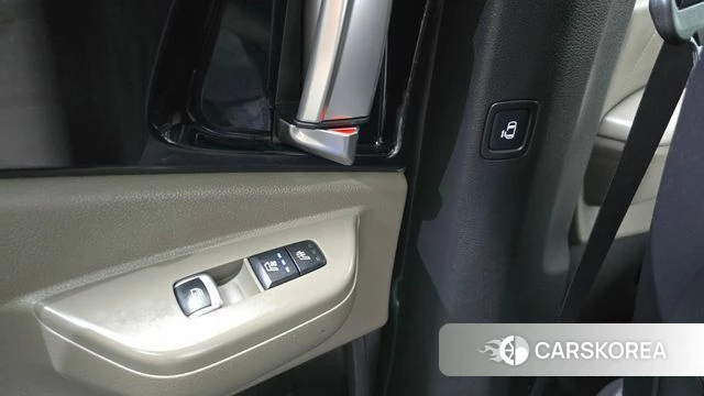 Kia The New Carnival 4th Generation id 5011552 из Кореи 9