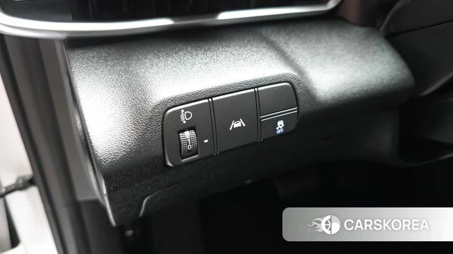 Hyundai Avante (CN7) id 4693451 из Кореи 9