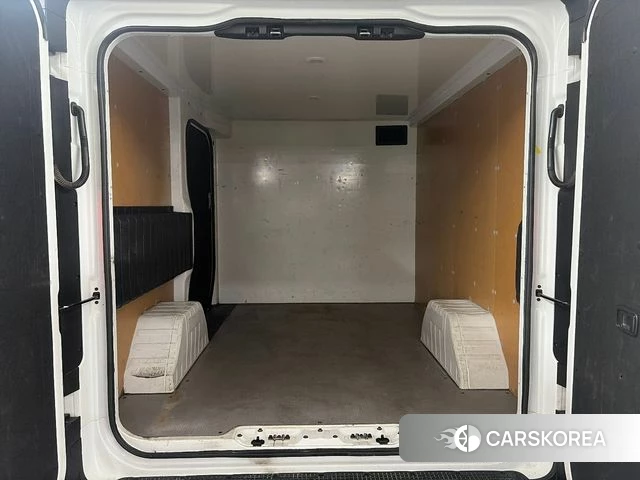 Hyundai ST1 id 5021175 из Кореи 9
