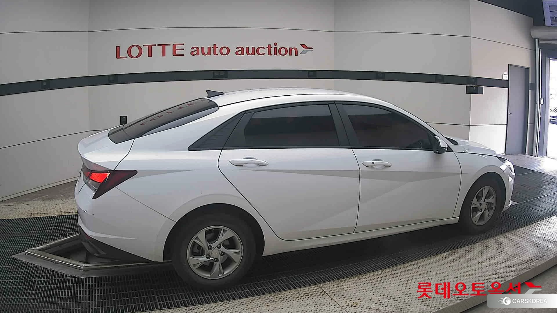 Hyundai Avante id 4984602 из Кореи 9
