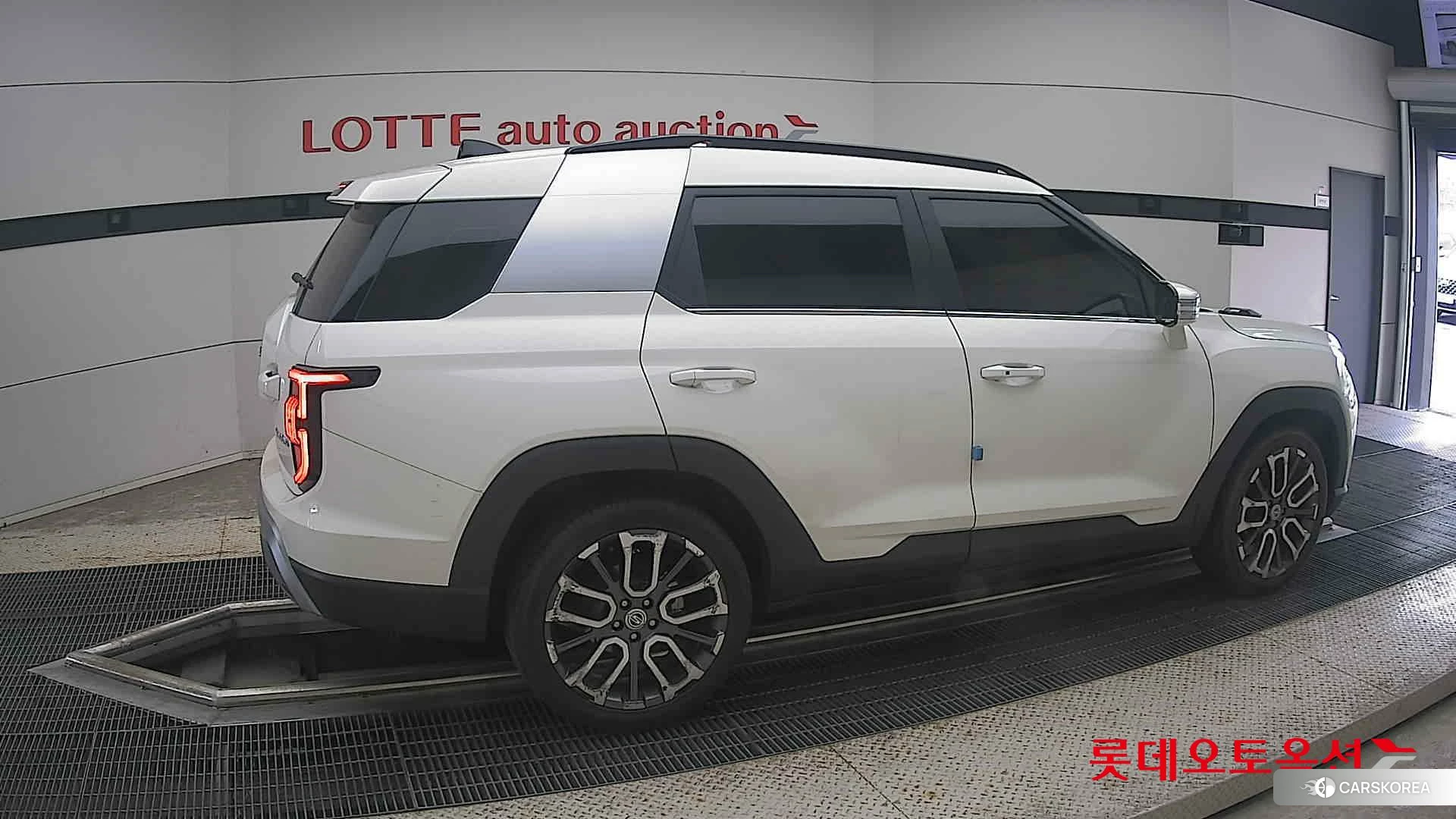 SsangYong Torres id 4984587 из Кореи 9