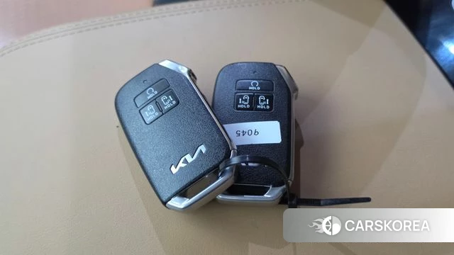 Kia Carnival 4th generation id 5012427 из Кореи 9