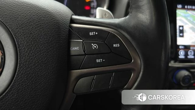 Jeep Grand Cherokee id 5028955 из Кореи 9