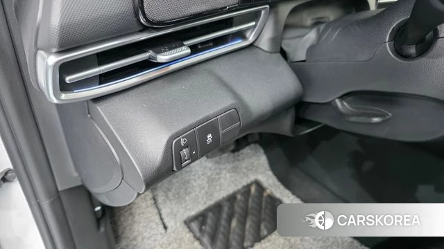 Hyundai The New Avante (CN7) id 4767236 из Кореи 9