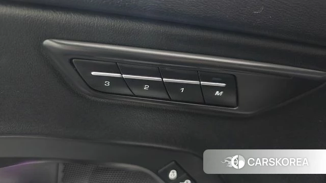 Jaguar E-PACE id 4651941 из Кореи 9