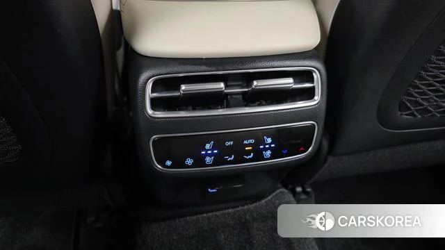 Genesis GV70 id 5039224 из Кореи 9
