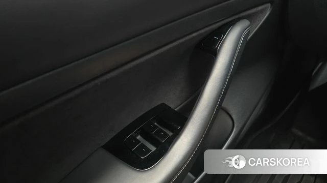 Tesla Model 3 id 4677192 из Кореи 9