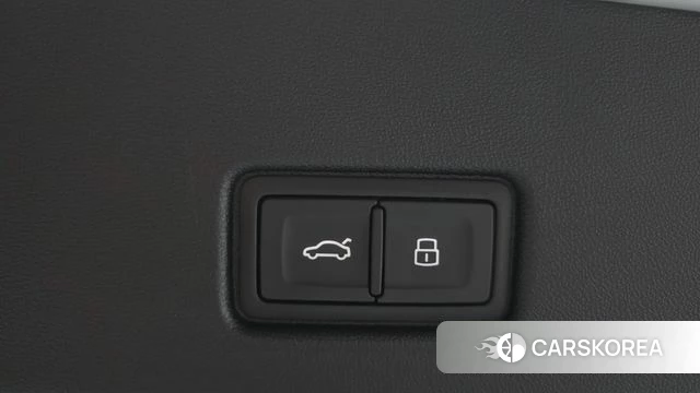 Audi Q4 e-Tron (F4) id 4739112 из Кореи 9