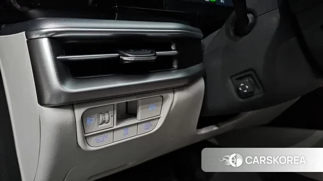 Hyundai Grandeur Hybrid (GN7) id 3502929 из Кореи 9