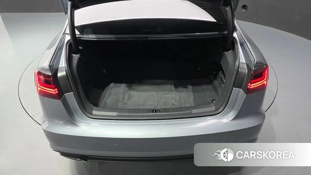 Audi New A6 id 4978187 из Кореи 9