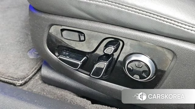 Genesis G90 id 4952827 из Кореи 9