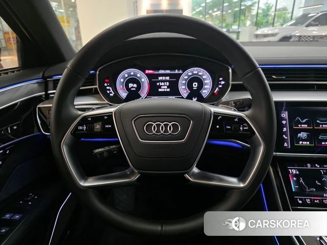 Audi A8 (D5) id 4980704 из Кореи 9