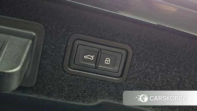 Audi A8 (D5) id 4977043 из Кореи 9