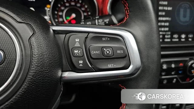 Jeep Wrangler (JL) id 3696891 из Кореи 9
