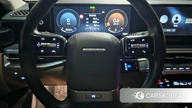 Hyundai Grandeur (GN7) id 5011984 из Кореи 9