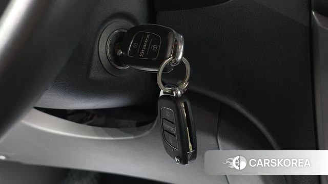Hyundai The New Grand Starex id 4952603 из Кореи 9