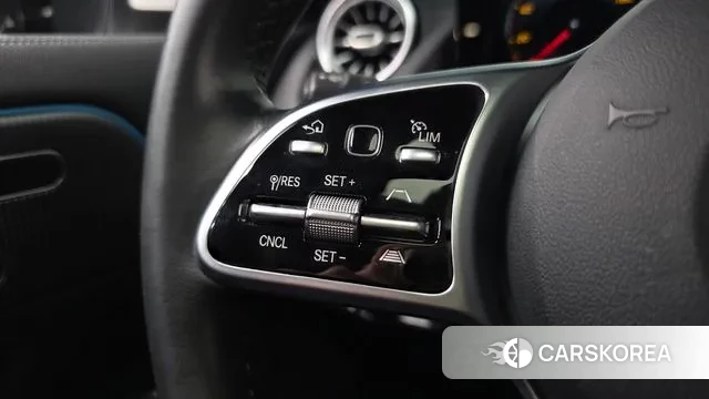 Mercedes-Benz GLA - Class H247 id 3607319 из Кореи 9