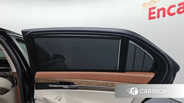 Genesis G90 id 5022910 из Кореи 10