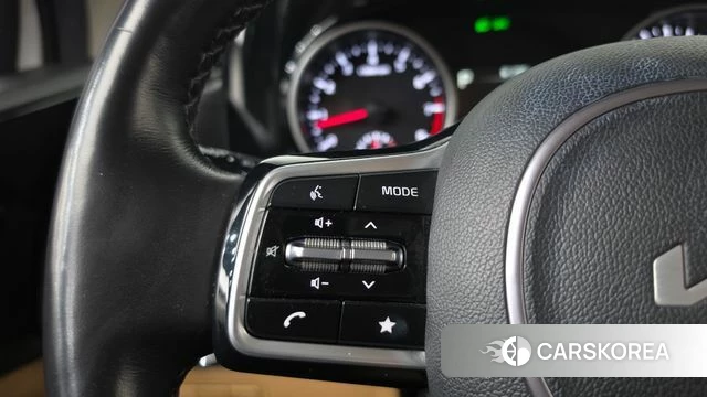 Kia Carnival 4th generation id 5046720 из Кореи 9