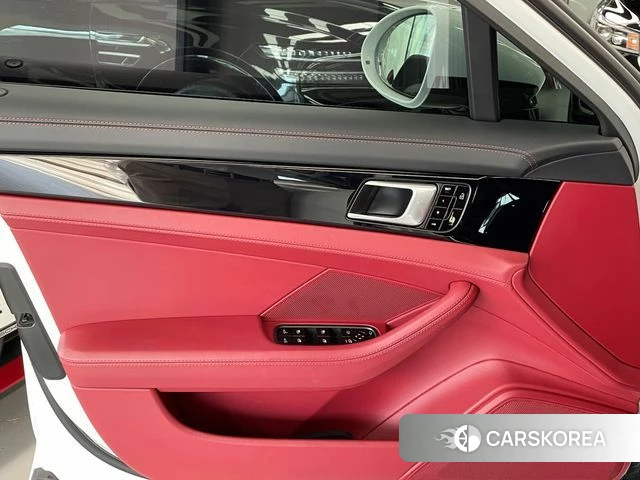 Porsche Panamera (971) id 4974381 из Кореи 9