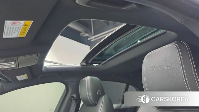 Jaguar XE id 4992603 из Кореи 9
