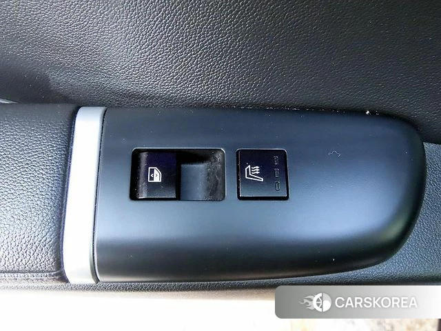 Hyundai Grandeur (GN7) id 5046605 из Кореи 9