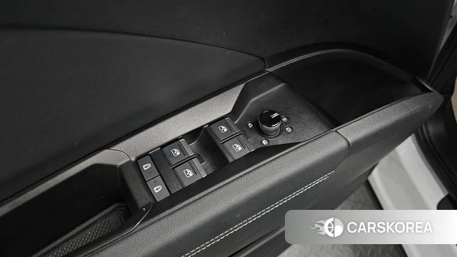 Audi Q4 e-Tron (F4) id 4898240 из Кореи 9