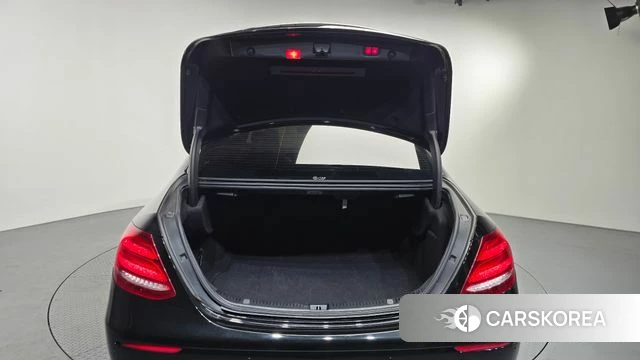 Mercedes-Benz E-Class W213 id 5018263 из Кореи 9