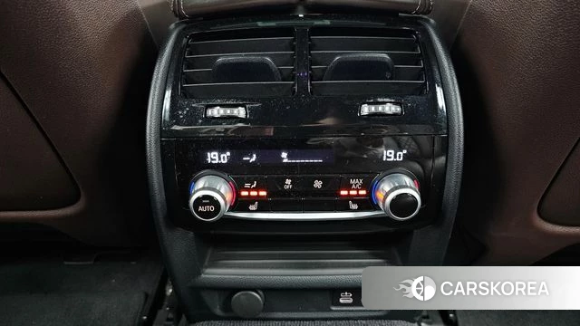 BMW 5 Series (G30) id 5028583 из Кореи 9