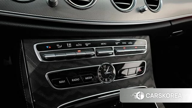 Mercedes-Benz E-Class W213 id 5003867 из Кореи 9