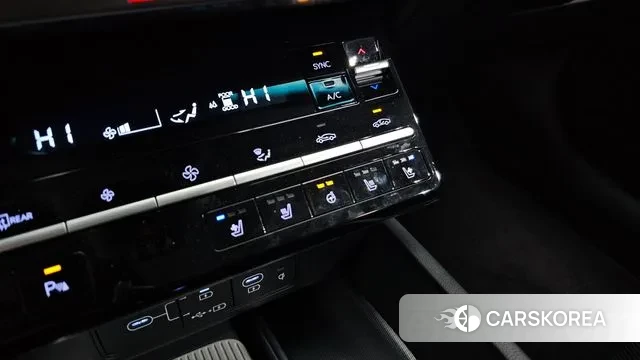 Hyundai Grandeur (GN7) id 3746200 из Кореи 9