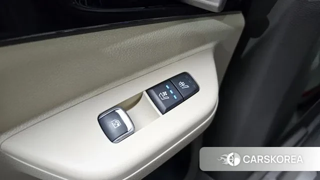 Kia The New Carnival 4th Generation id 3599846 из Кореи 9