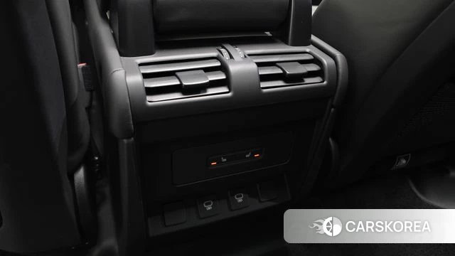Land Rover Defender (L663) id 4949927 из Кореи 9