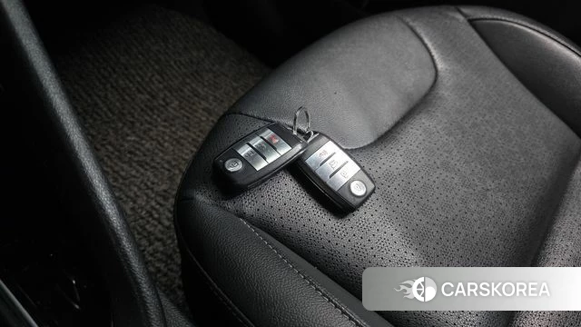Kia Niro id 5023868 из Кореи 9