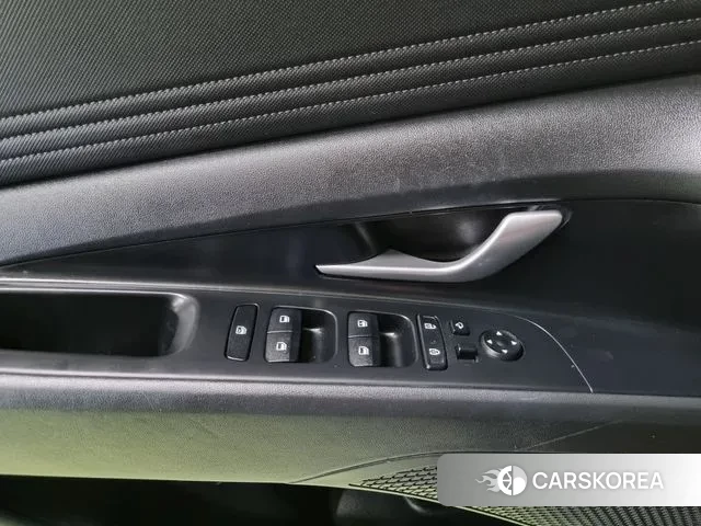 Hyundai Avante (CN7) id 3764854 из Кореи 9