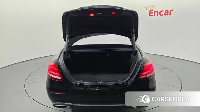 Mercedes-Benz E-Class W213 id 4944108 из Кореи 9