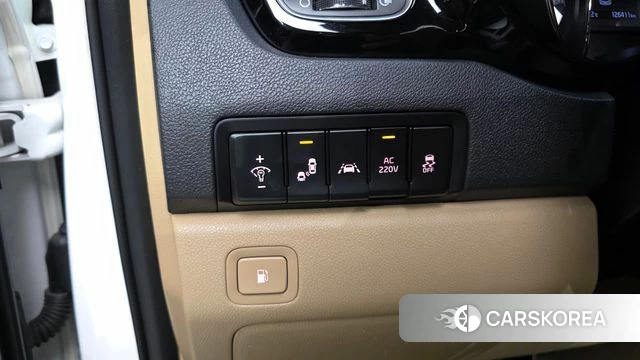 Kia The New Carnival id 4988272 из Кореи 9