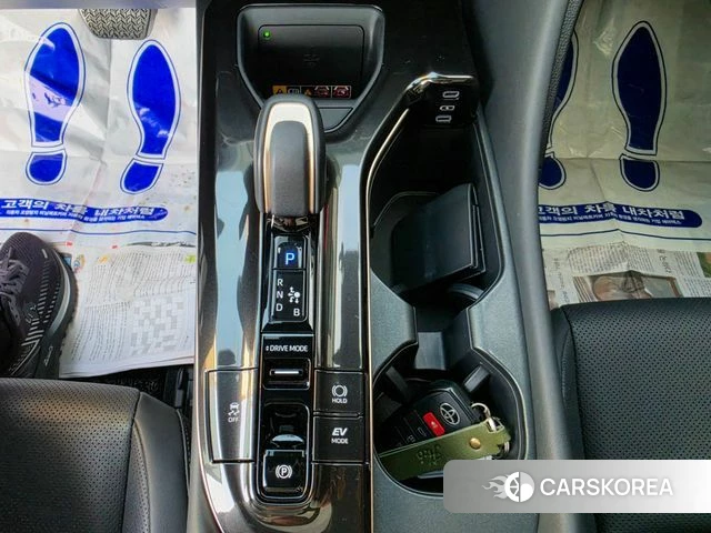 Toyota Crown Crossover id 4995751 из Кореи 9