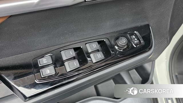 Ssangyong Torres id 4986156 из Кореи 9
