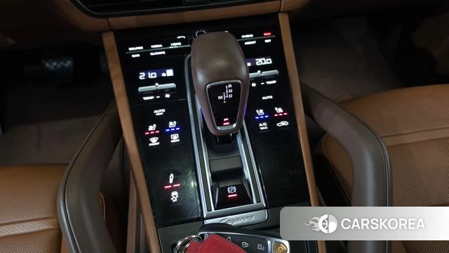 Porsche Cayenne (PO536) id 5003213 из Кореи 9