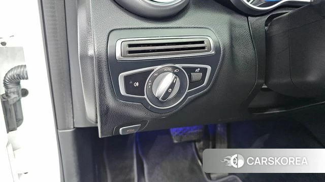 Mercedes-Benz C-Class W205 id 5029175 из Кореи 9
